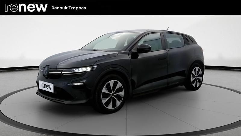 Noir Utilisé 2023 Renault Mégane Evolution Berline | 24 690 € (Prix juste) - Image 1/4