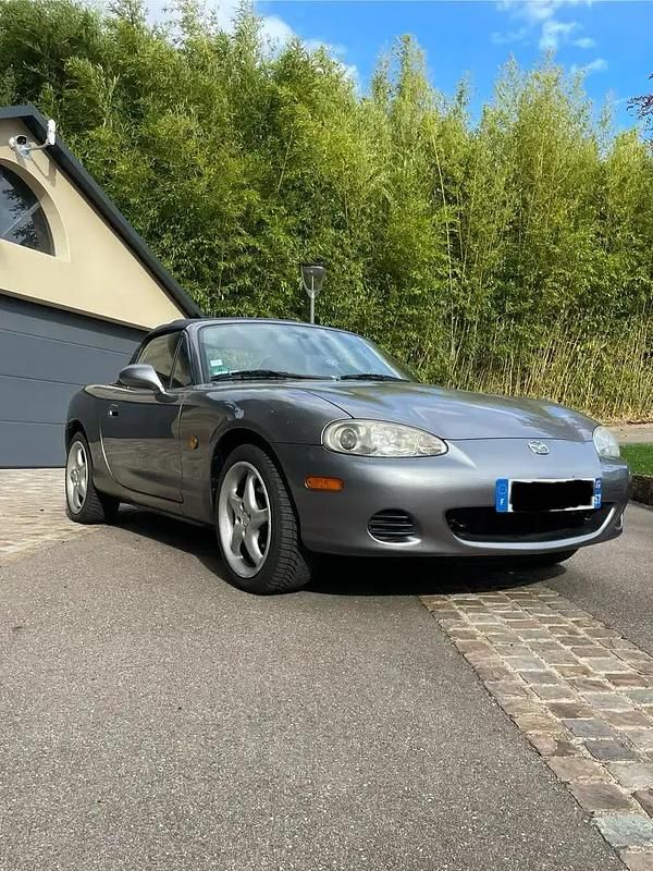 Utilisé 2002 Mazda MX5 Cabriolet | 10 000 € - Image 1/4