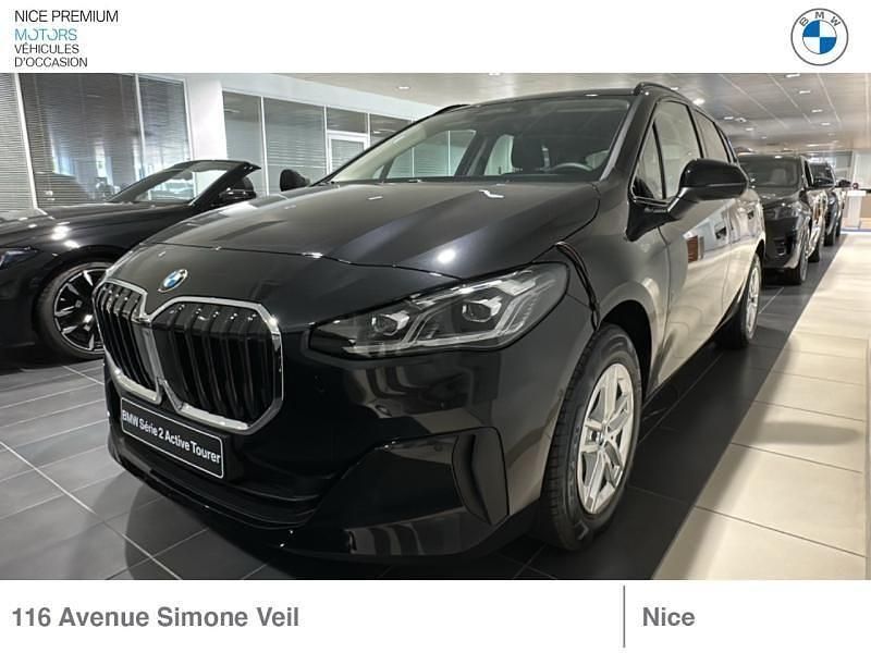 Saphirschwarz métallisé Nouvelle 2024 BMW 218 Comfort Edition Break | 39 900 € (Prix cher) - Image 1/4