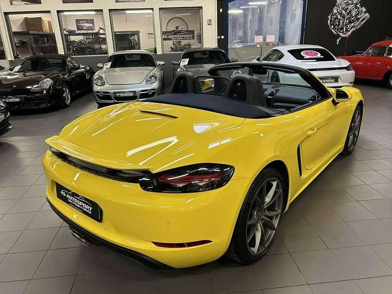 Occasion Porsche Boxster 299 ch (219 kW) 2017 Jaune Cabriolet