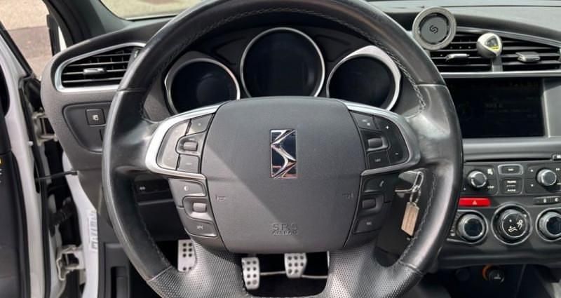 Occasion DS Automobiles DS4 Sport Chic 201 ch (147 kW) 2011 Blanc Berline