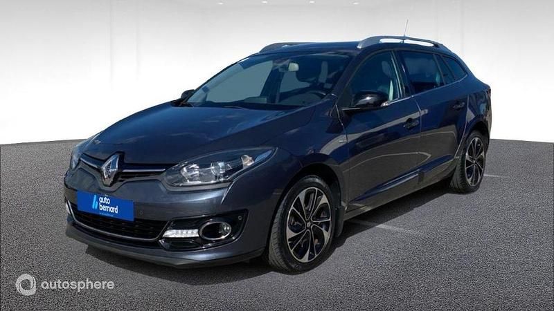 Gris Utilisé 2016 Renault Mégane GrandTour Bose Edition Break | 9 990 € (Prix juste) - Image 1/4