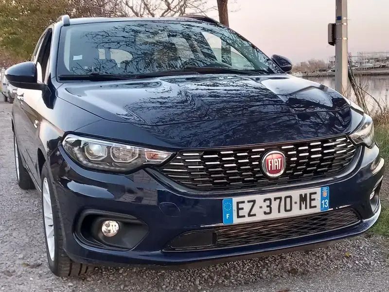 Bleu Utilisé 2018 Fiat Tipo Wagon Break | 12 400 € (Prix juste) - Image 1/4