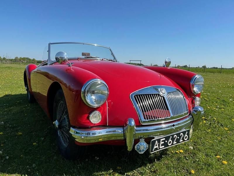 Rouge Utilisé 1960 MG 1600 Cabriolet | 11 999 € - Image 1/4