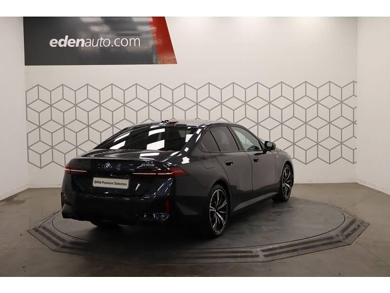 Occasion BMW 530e M Sport 299 ch (219 kW) 2025 Sophistograu métallisé Berline