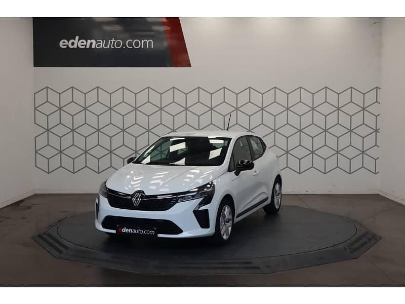 Blanc Utilisé 2024 Renault Clio V Evolution Citadine | 18 790 € (Prix juste) - Image 1/4