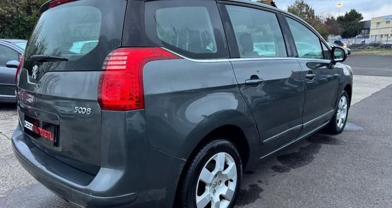 Occasion Peugeot 5008 Premium 110 ch (80 kW) 2010 Gris Monospace