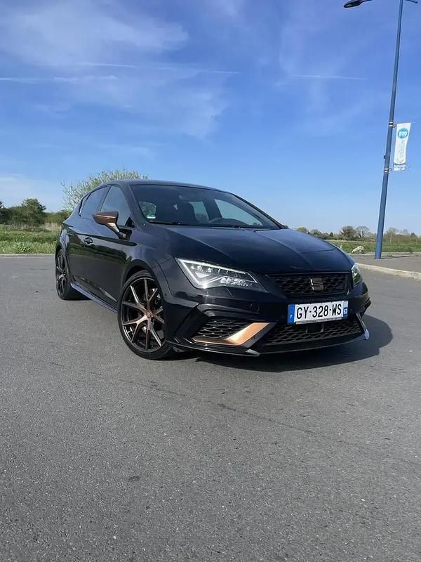 Utilisé 2018 Cupra Leon Berline | 27 990 € (Prix juste) - Image 1/4