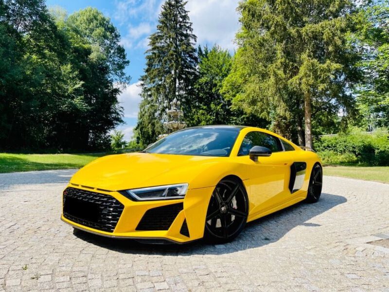 Jaune Utilisé 2016 Audi R8 Coupé Design Coupé | 130 200 € - Image 1/4