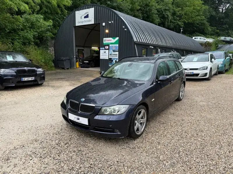 Bleu Utilisé 2006 BMW 330 Comfort Edition Break | 11 000 € (Prix juste) - Image 1/4