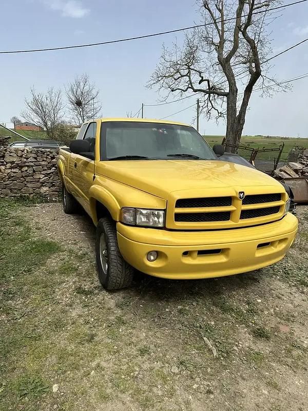 Jaune Utilisé 2001 Dodge Ram Pick-up | 16 000 € - Image 1/4