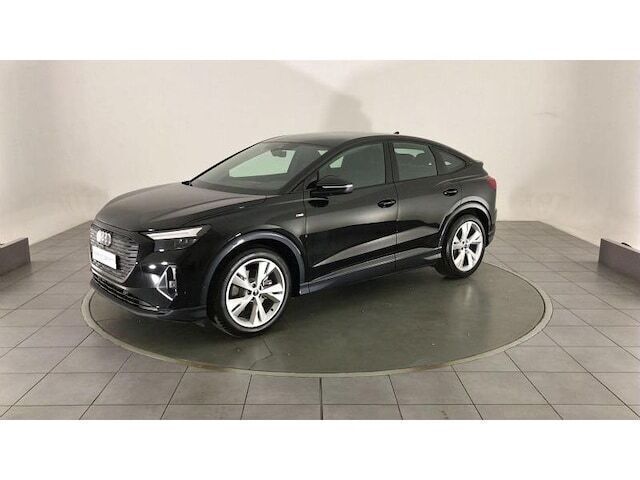 Noir mythe métallisé Utilisé 2023 Audi Q4 Sportback e-tron S-Line SUV | 39 890 € (Bon prix) - Image 1/4