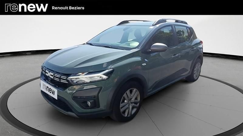 Vert Utilisé 2023 Dacia Sandero Expression Citadine | 14 990 € (Prix juste) - Image 1/4
