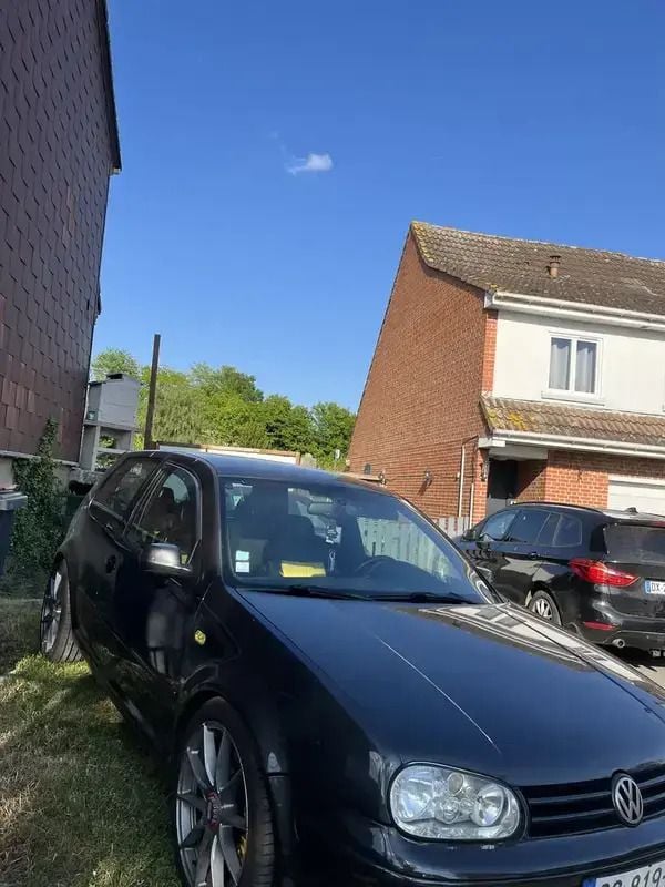 Utilisé 2003 VW Golf IV Berline | 6 000 € - Image 1/4