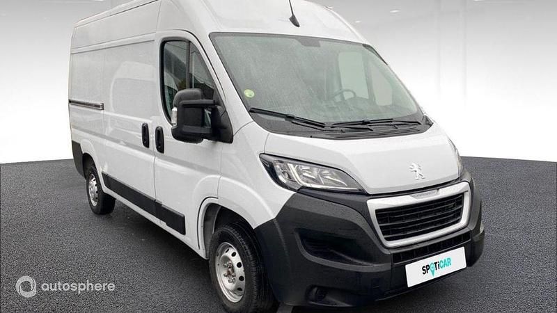 Occasion Peugeot Boxer Premium 140 ch (102 kW) 2022 Blanc Van