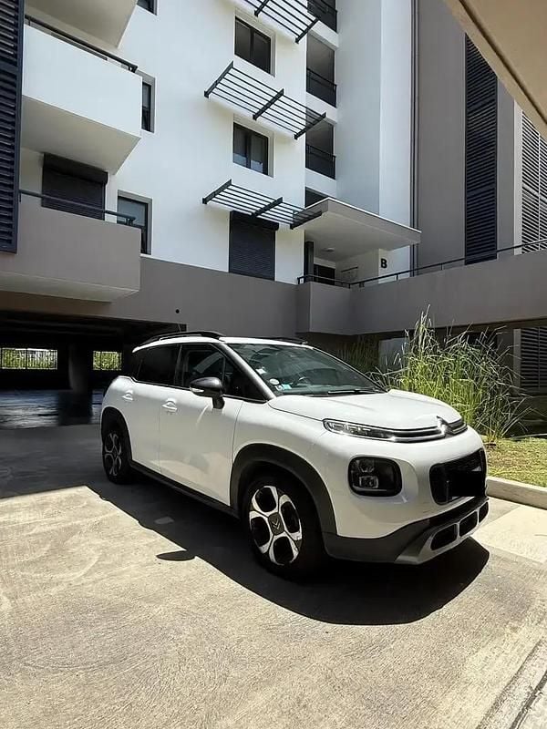 Blanc Occasion 2017 Citroën C3 Aircross PureTech SUV | 7 999 € (Prix juste) - Image 1/4