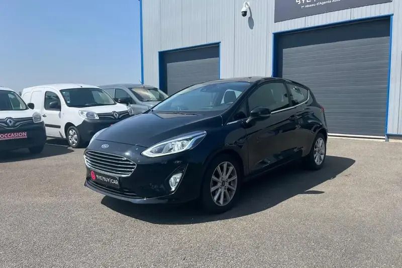 Noir Utilisé 2019 Ford Fiesta Titanium Citadine | 7 990 € (Prix juste) - Image 1/4