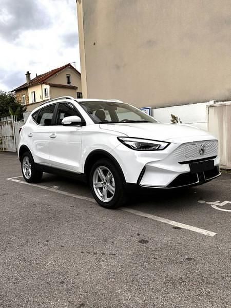Blanc Utilisé 2023 MG ZS Comfort Berline | 26 590 € - Image 1/4