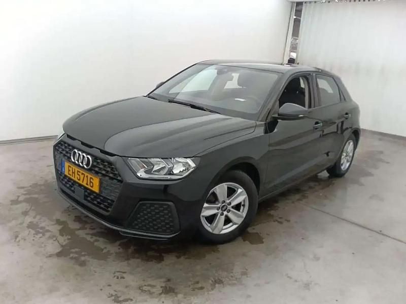 Noir Utilisé 2023 Audi A1 Berline | 21 990 € - Image 1/4