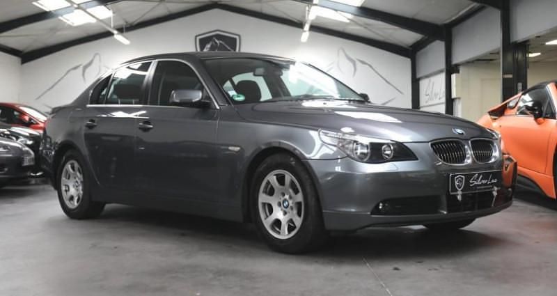 Gris Utilisé 2006 BMW 523 Comfort Edition Berline | 14 990 € - Image 1/4