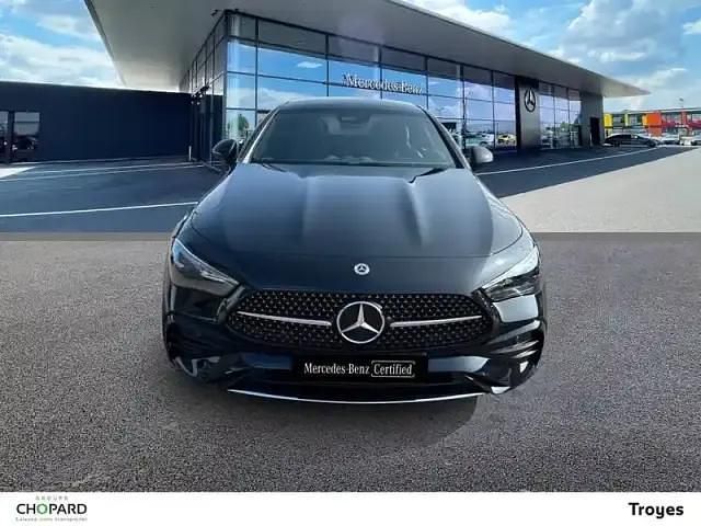 Occasion Mercedes CLE220 2024 Obsidian black  metallic paint Coupé