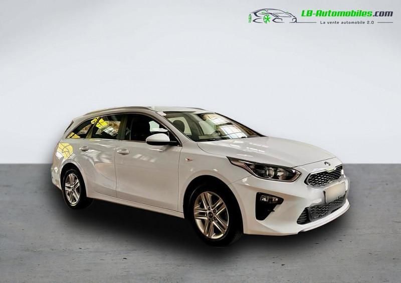 Utilisé 2020 Kia Ceed Berline | 22 500 € (Prix juste) - Image 1/4