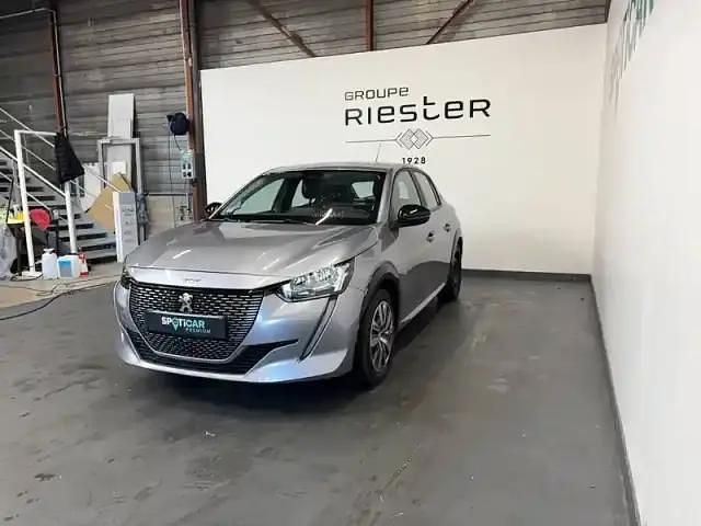 Gris Utilisé 2022 Peugeot e-208 Active Citadine | 13 980 € (Bon prix) - Image 1/4