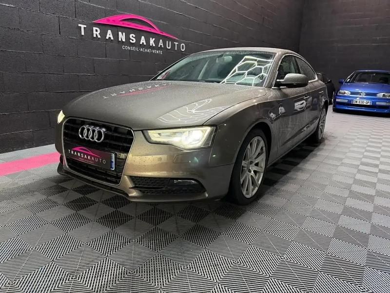 Gris Occasion 2013 Audi A5 Ambition Berline | 11 490 € - Image 1/4