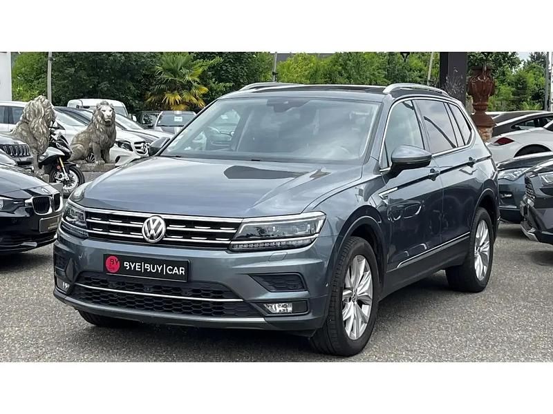 Gris Utilisé 2018 VW Tiguan Allspace SUV | 24 990 € (Prix juste) - Image 1/4