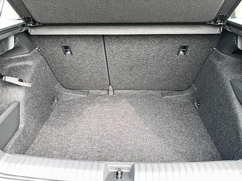 Image 4/4