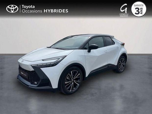 Blanc Utilisé 2024 Toyota C-HR SUV | 33 390 € - Image 1/4