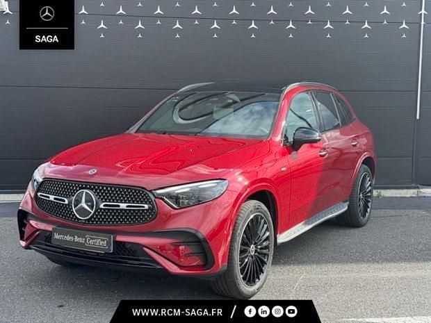 Rouge Utilisé 2025 Mercedes GLC300 AMG line Plus SUV | 84 900 € - Image 1/4