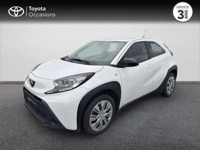 Blanc Utilisé 2022 Toyota Aygo Citadine | 12 490 € (Bon prix) - Image 1/4