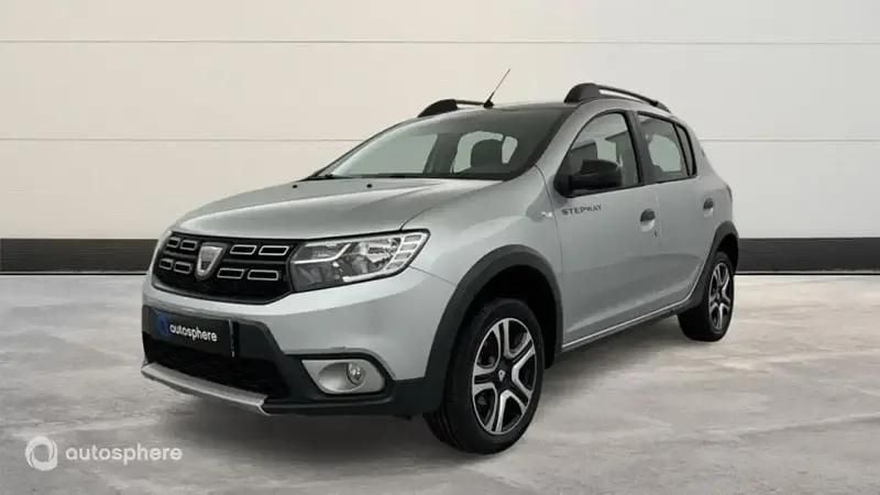 Gris Utilisé 2020 Dacia Sandero Citadine | 11 999 € (Prix juste) - Image 1/2