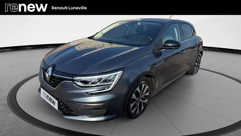 Gris Utilisé 2021 Renault Mégane IV LIMITED Berline | 15 211 € (Prix juste) - Image 1/4