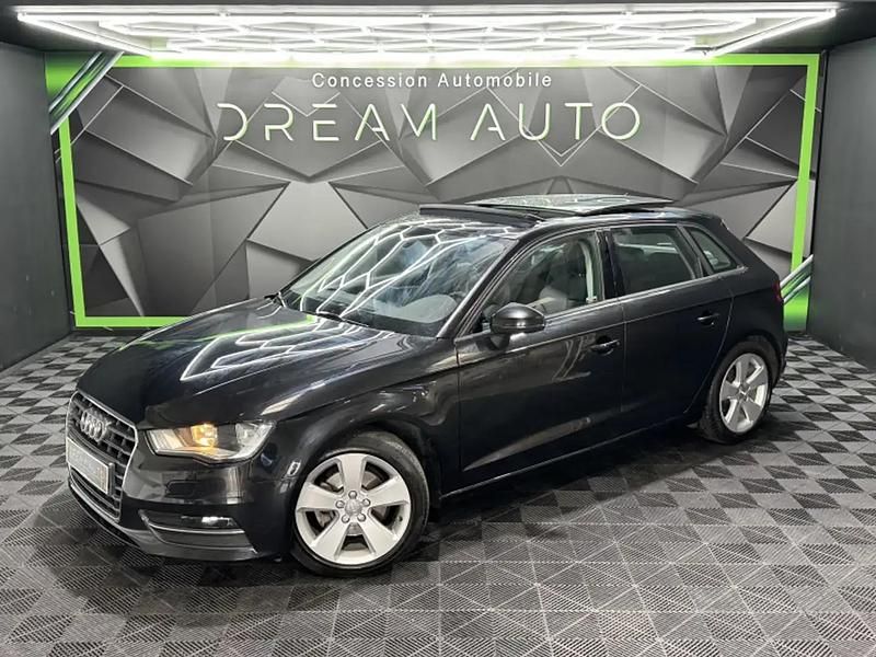 Noir Utilisé 2013 Audi A3 Attraction Berline | 12 990 € (Prix assez cher) - Image 1/4