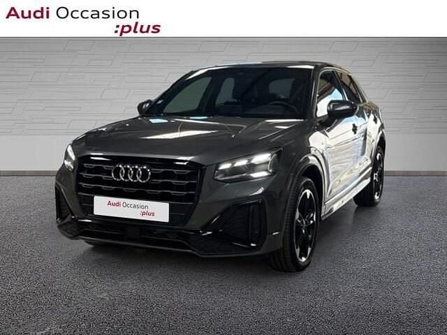 Gris daytona nacré Utilisé 2022 Audi Q2 S-line plus SUV | 29 995 € (Bon prix) - Image 1/4