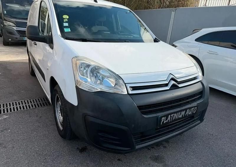 Blanc Occasion 2018 Citroën Berlingo Monospace | 7 990 € (Prix juste) - Image 1/4