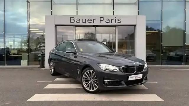 Gris Occasion 2019 BMW 320 Comfort Edition Berline | 24 980 € (Super prix) - Image 1/4