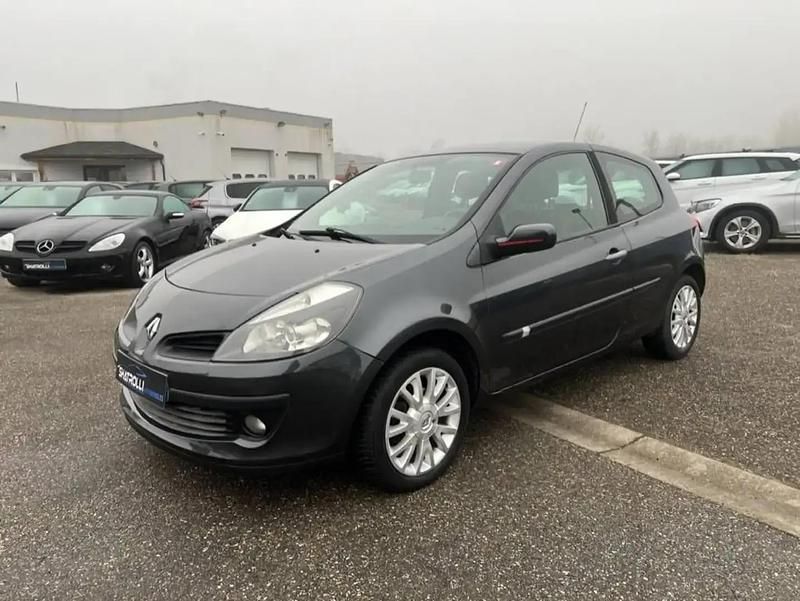 Utilisé 2007 Renault Clio III Berline | 3 490 € (Prix juste) - Image 1/4