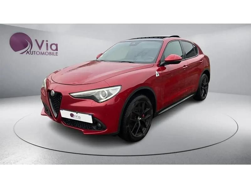 Rouge Occasion 2018 Alfa Romeo Stelvio Lusso SUV | 23 990 € (Prix assez cher) - Image 1/4
