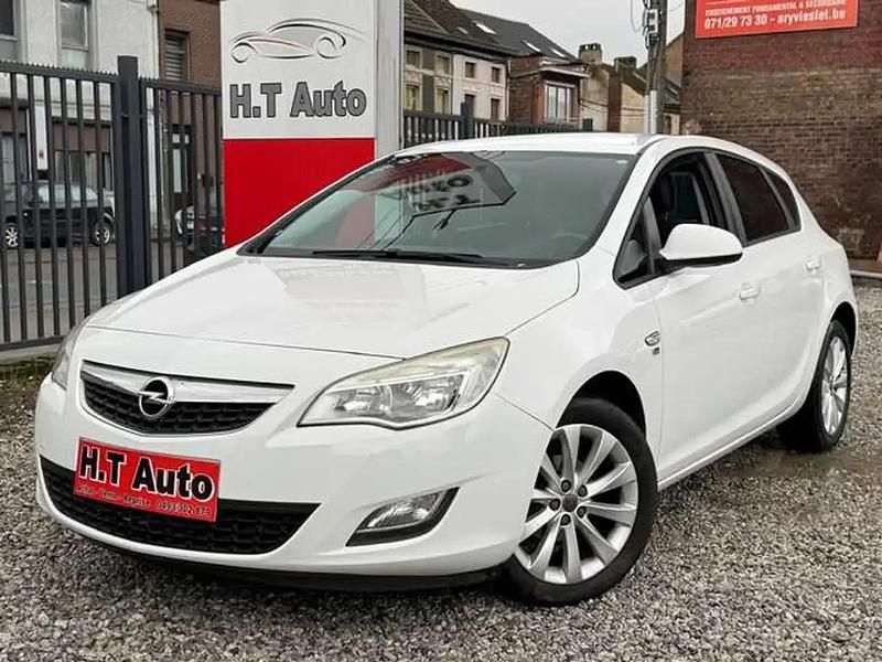 Occasion Opel Astra 101 ch (74 kW) 2012 Blanc Berline