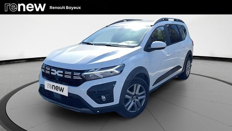 Blanc Utilisé 2023 Dacia Jogger Expression Monospace | 17 990 € (Prix juste) - Image 1/4