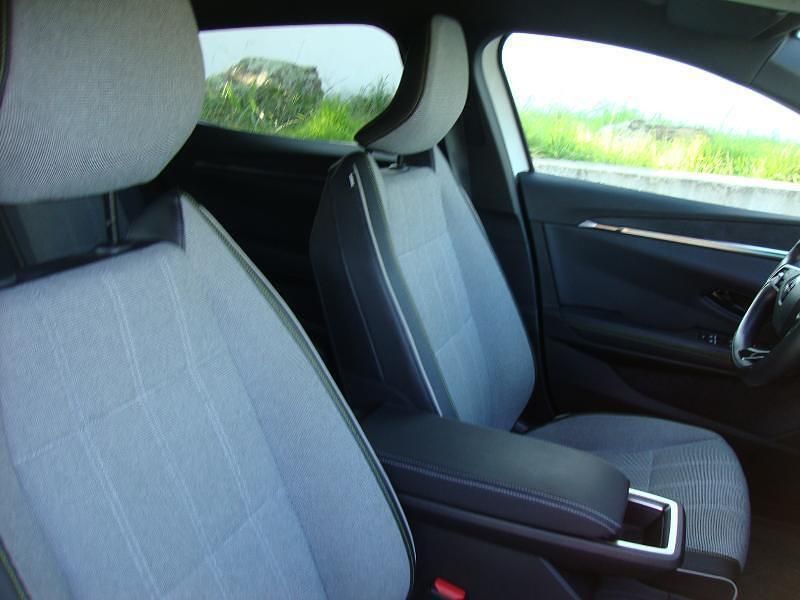 Occasion Renault Megane E-Tech Techno 161 kW (220 ch) 2022 Blanc Berline