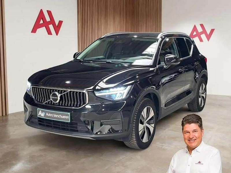 Noir Utilisé 2022 Volvo XC40 Inscription SUV | 33 490 € (Prix juste) - Image 1/4