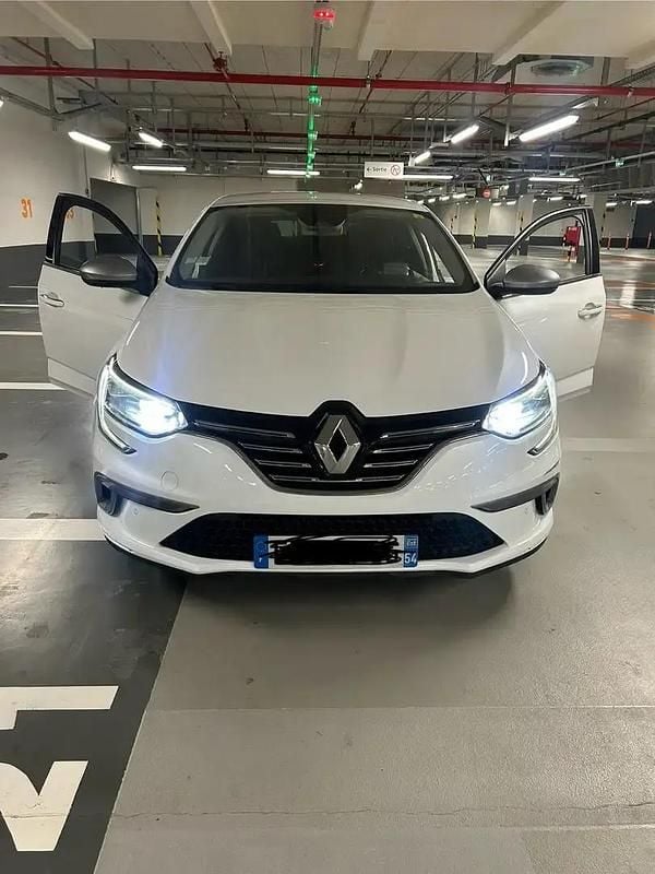 Occasion 2017 Renault Mégane GT Line GT-Line Berline | 12 500 € - Image 1/4