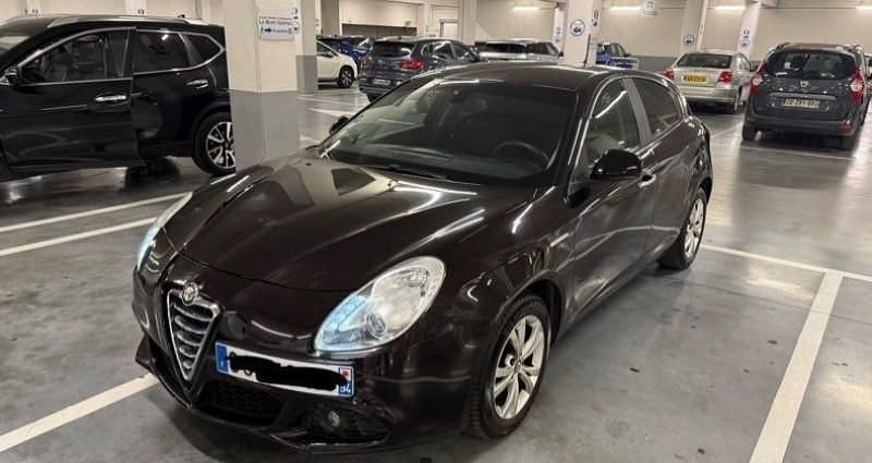 Occasion 2013 Alfa Romeo Giulietta Distinctive Berline | 6 490 € - Image 1/4