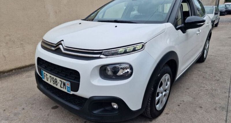 Blanc Utilisé 2019 Citroën C3 Business Class Citadine | 7 990 € - Image 1/4