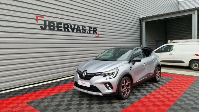 Utilisé 2022 Renault Captur Techno SUV | 17 990 € (Prix juste) - Image 1/4