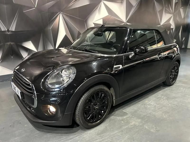 Occasion Mini Cooper 137 ch (100 kW) 2018 Noir Citadine